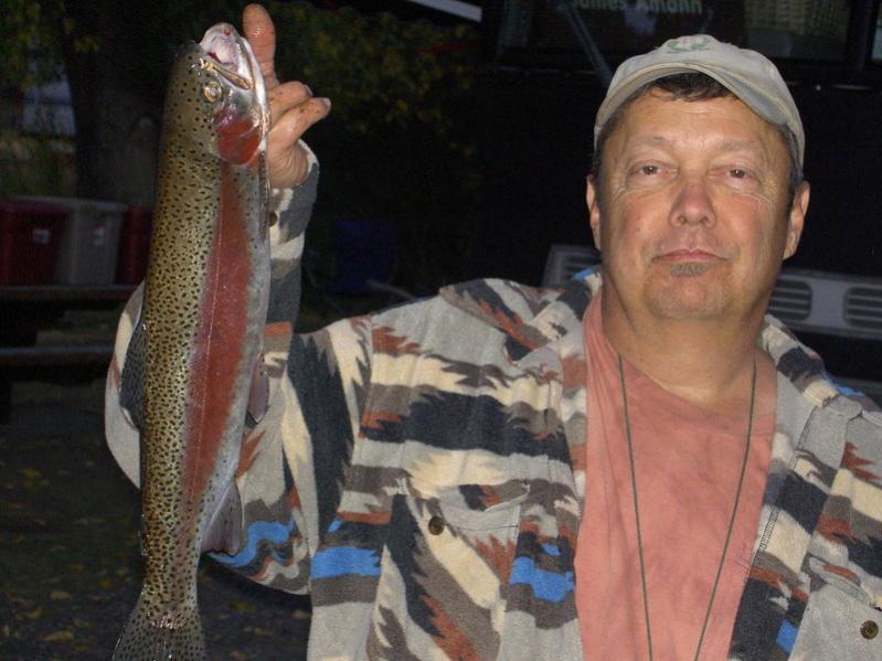 james+with+19+inch+Native+Redband+Trout,Blitzen+River,Steens+,Oregon